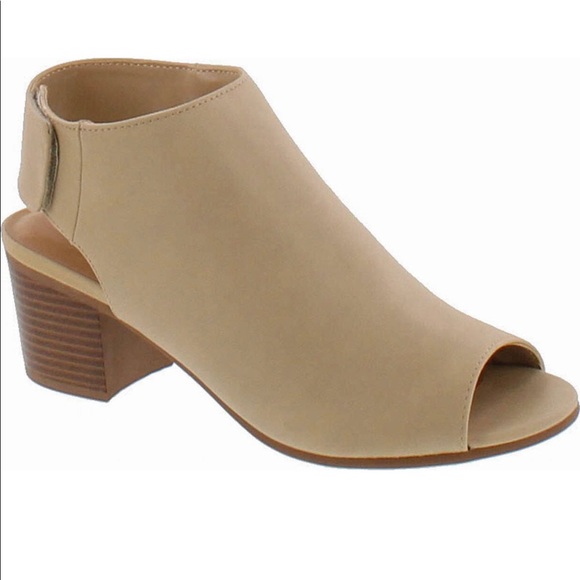 Cityclassified Shoes - Host Pick! 🥳 Cityclassified Hayden Open Toe Booties
